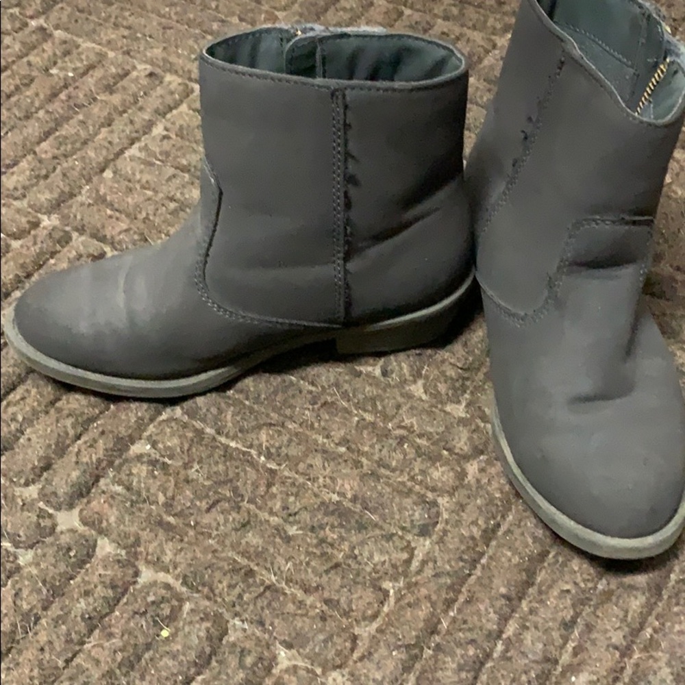 Girls ankle boots